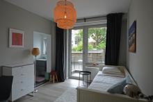 <p>Cosy large furnished room with private bathroom in a spacious appartement with view on trendy Place Flagey, walking distance EU area</p>